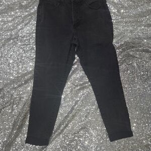 SO Women's Black Ankle Jeans